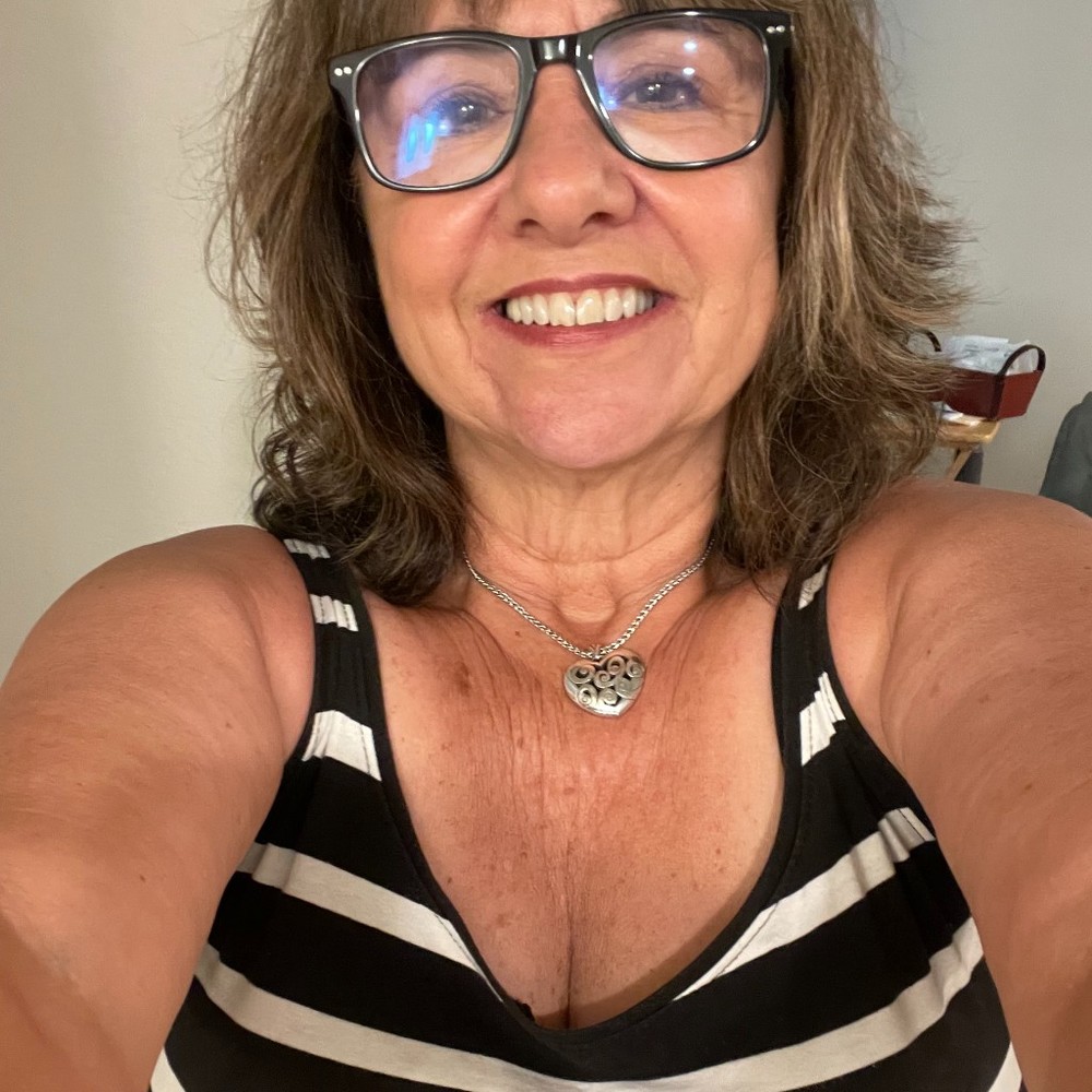 Meet your Posher, Paula